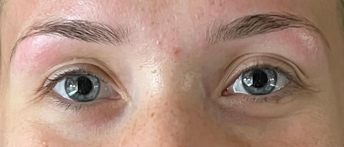 sourcil après