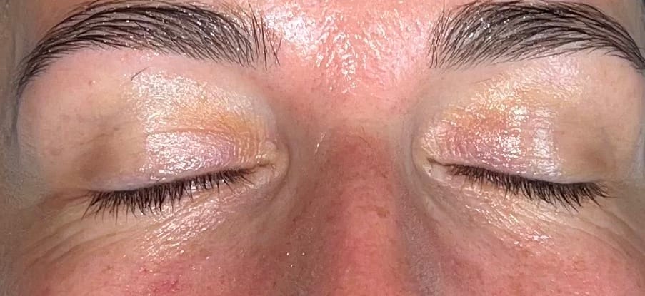sourcils après